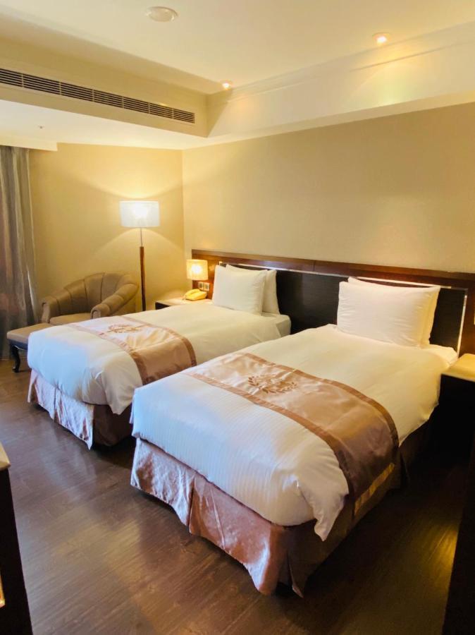 Taichung Charming City Hotel Exterior foto