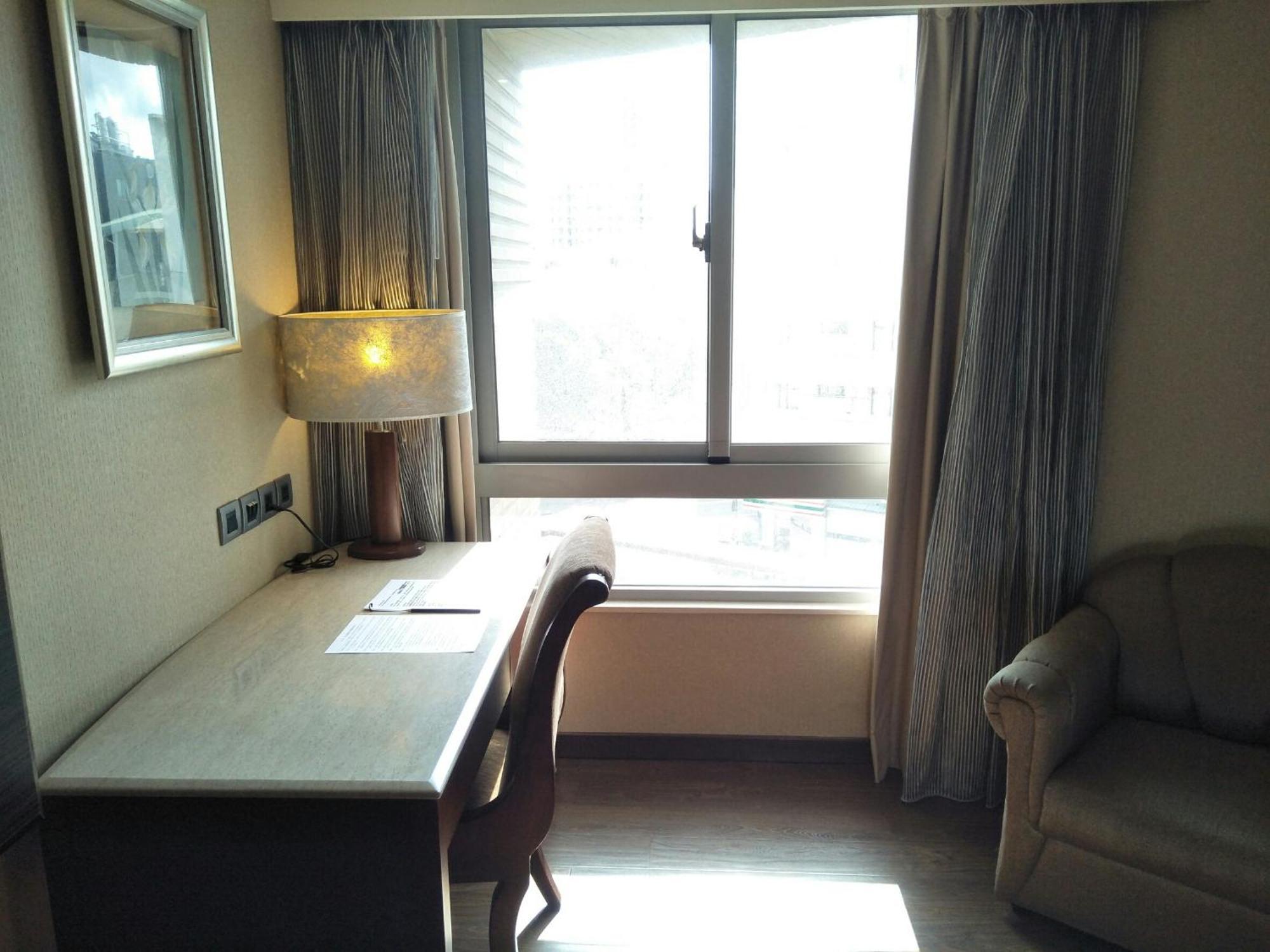 Taichung Charming City Hotel Exterior foto