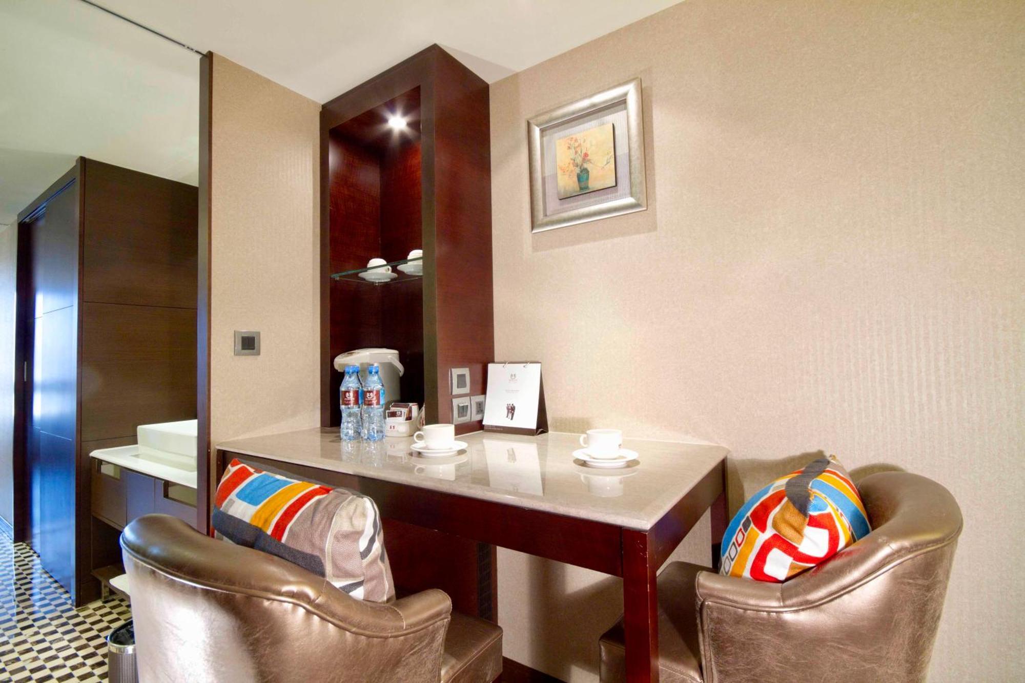Taichung Charming City Hotel Exterior foto