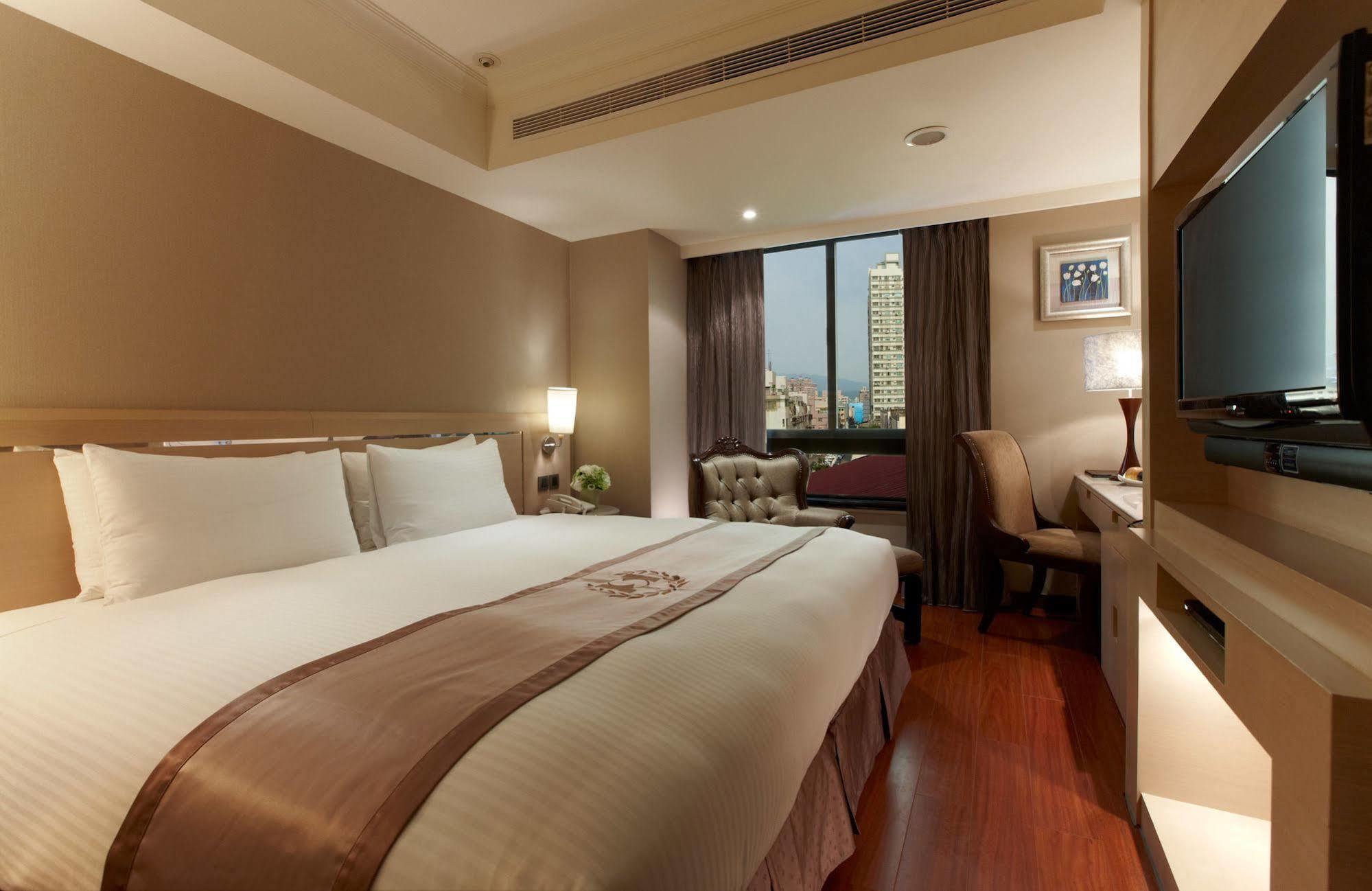 Taichung Charming City Hotel Exterior foto