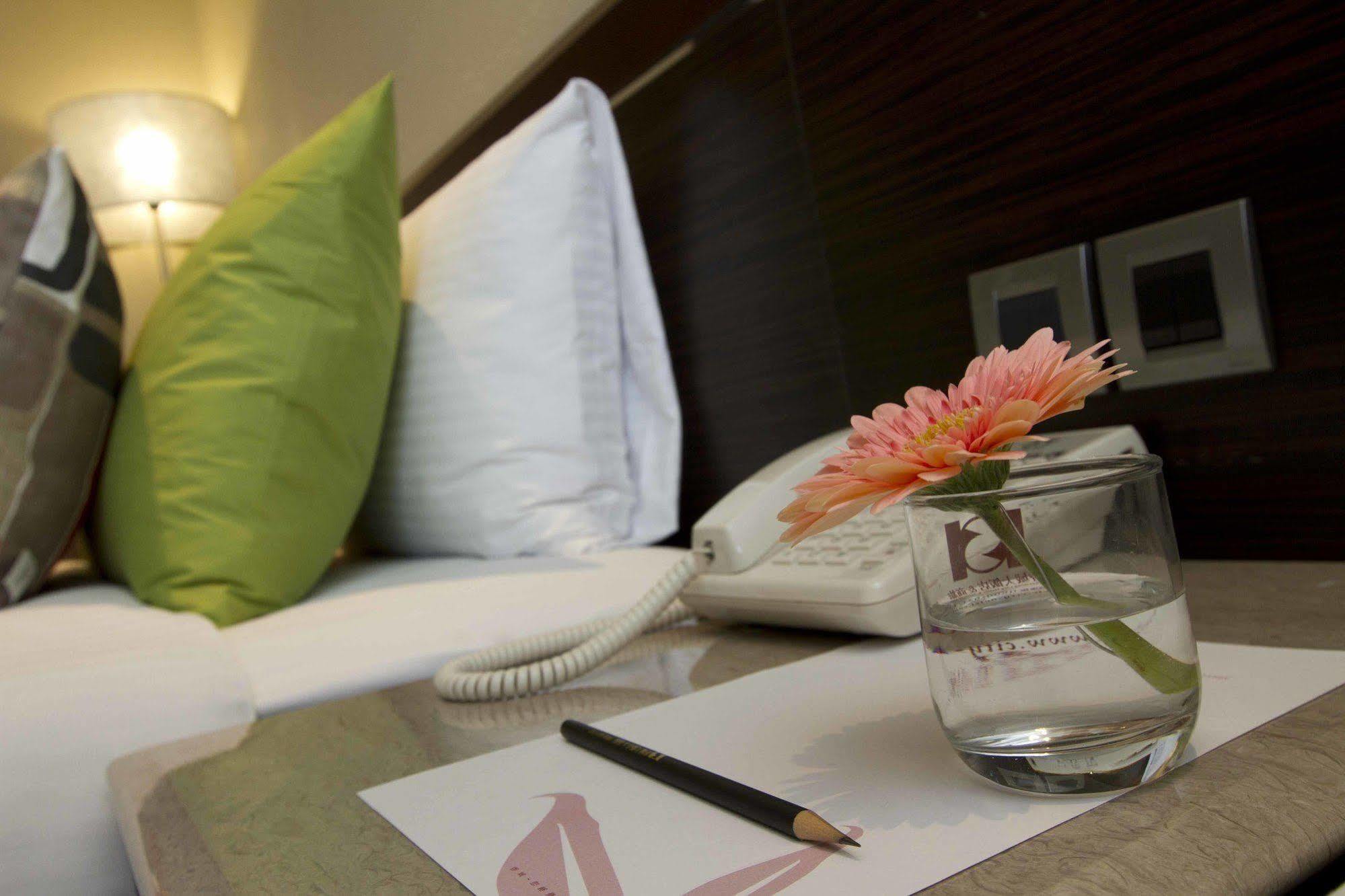 Taichung Charming City Hotel Exterior foto