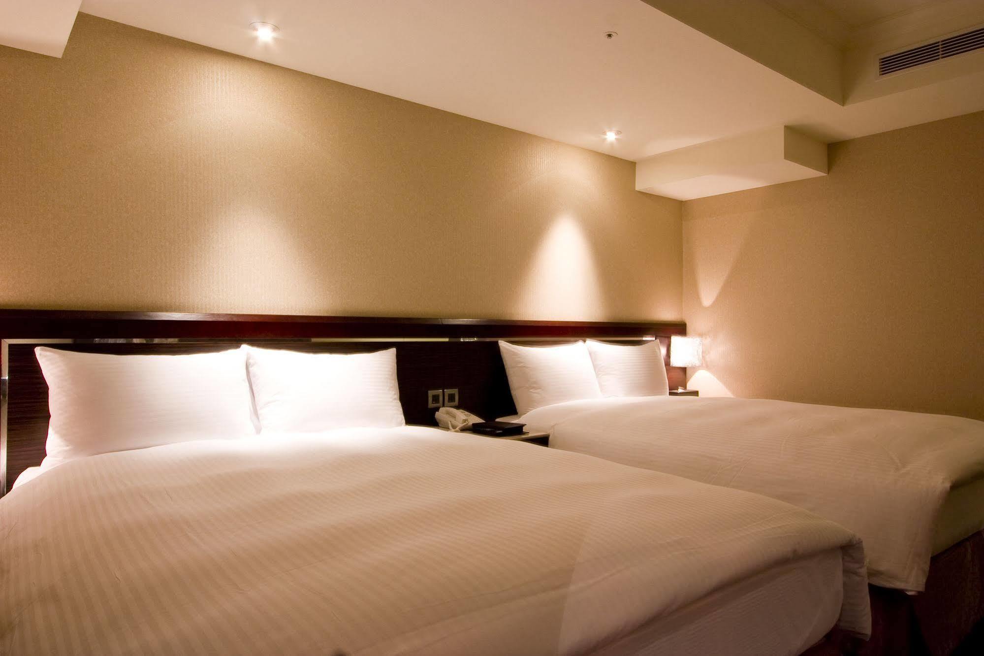 Taichung Charming City Hotel Exterior foto